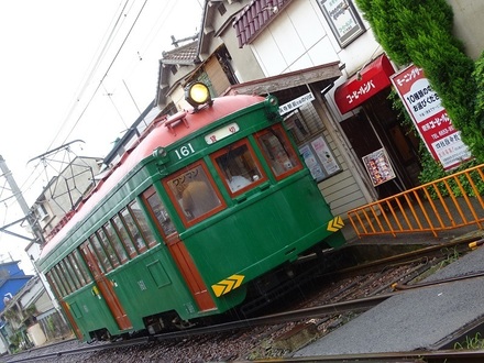 阪堺電軌モ161形・復刻塗装車 (北天下茶屋駅)