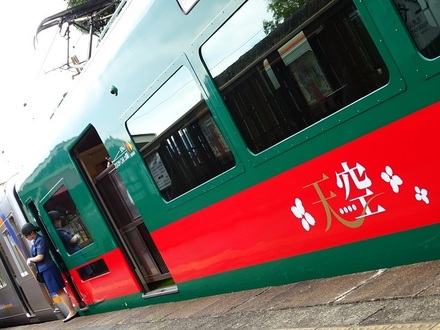 南海2200系天空 (九度山駅)