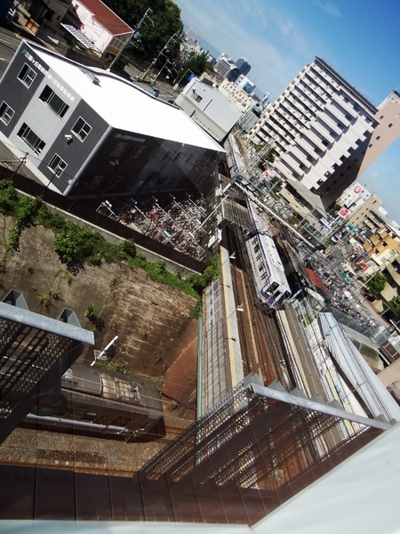JR西日本223系0番台 & 南海1000系 (みくにん広場から)