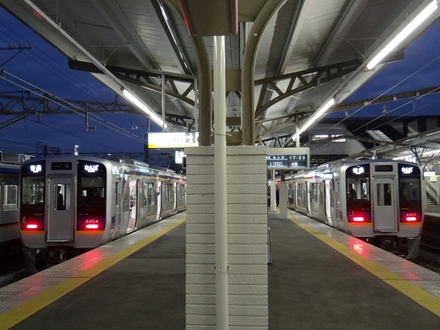 南海8300系×2 (和歌山市駅)