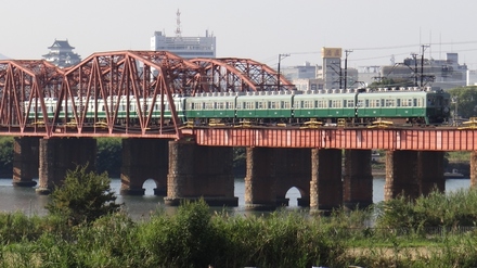 南海10000系+7000系サザン・旧塗装車 (和歌山市〜紀ノ川)