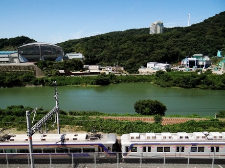 10000系+7100系サザン (ふじと台から)
