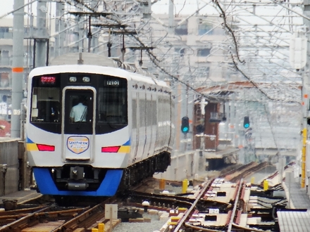 12000系+8000系サザン