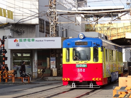 阪堺電軌モ351形 (南霞町1号踏切)