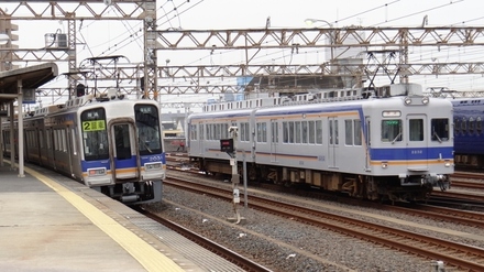 2000系ズームカー & 2200系30番台
