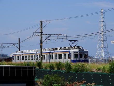 南海7100系ワンマン改造車 (深日町駅付近)