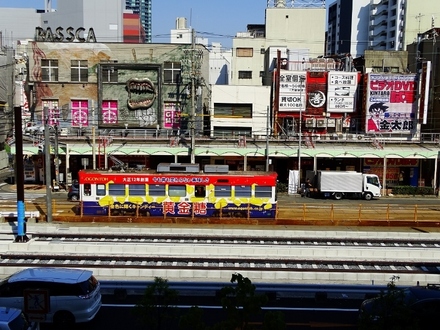 阪堺電軌モ601形 (あべのキューズモールのテラスから)